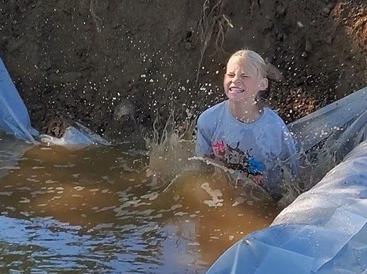 Yes, that water is cold for all the runners!