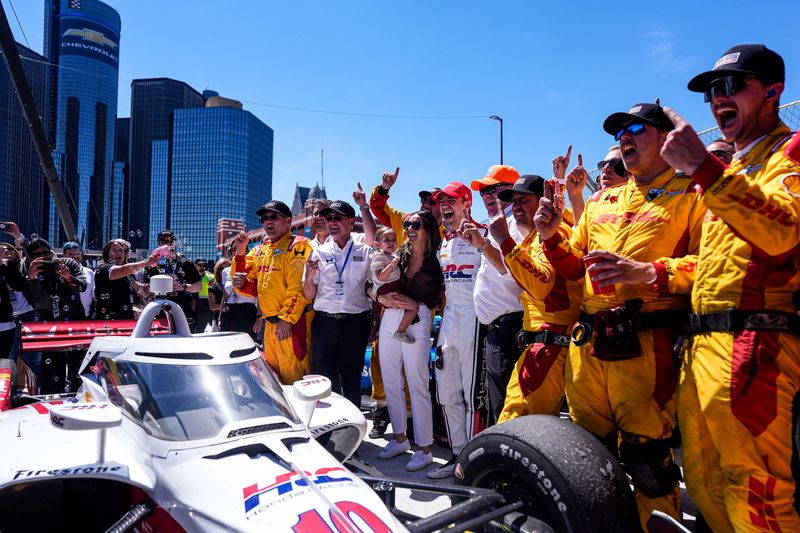 Chip Ganassi Racing Alex Palou Alex Palou, center, and his team take a group photo to celebrate winning the Detroit Grand Prix in Detroit on Sunday, May 31, 2026.