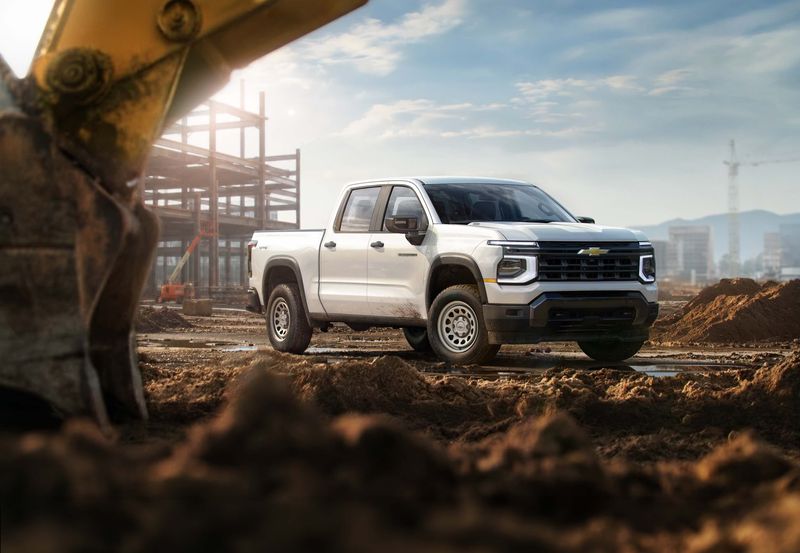 General Motors claims to be top American autoworker employer in June 17 blog post.