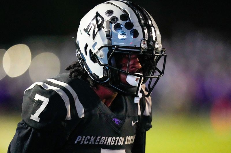 Marquis Ray, the son of former Michigan standout Marcus Ray, has transferred to Saline from Pickerington North in Ohio.
