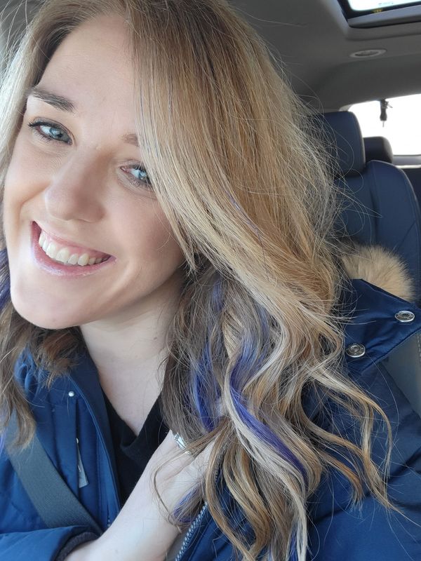 Elissa Beth Robinson, a Detroit Free Press web editor who inspired legions of people with her resilience and determination in the face of stage 4 colorectal cancer, died of the disease on Tuesday, July 14, 2026, at Corewell Health Beaumont Hospital in Troy. She was 42 years old.