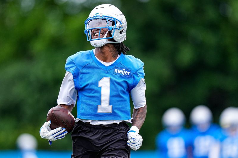 Detroit Lions wide receiver Jameson Williams (1) practices during mini camp at Meijer Performance Center in Allen Park on Wednesday, June 17, 2026.
