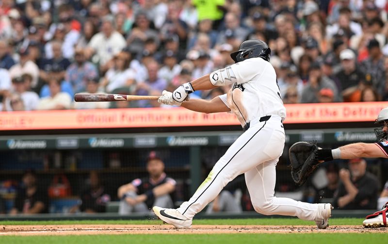 The Tigers' Hao-Yu Lee has set a record for most major-league hits in a single season by a Taiwanese player.