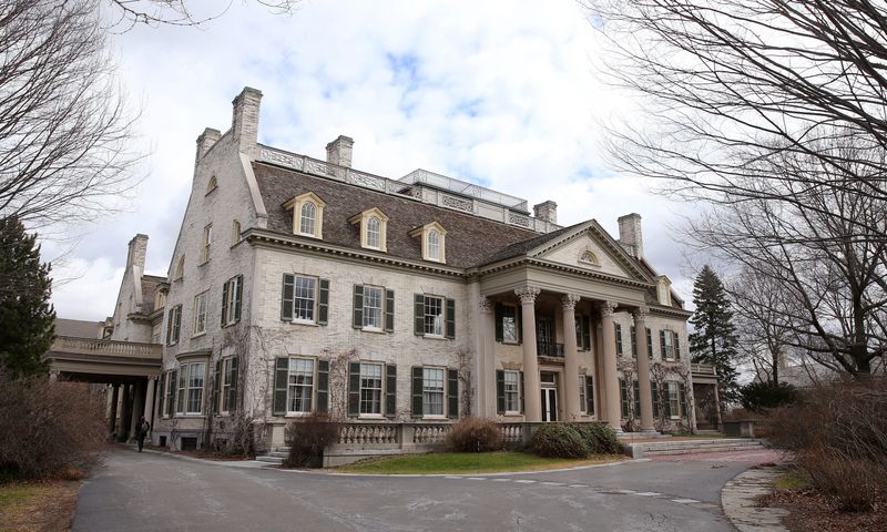 The George Eastman Museum Garden Vibes concerts will be held on the museum’s east lawn.
