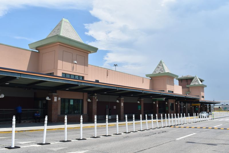 Stewart International Airport, New Windsor