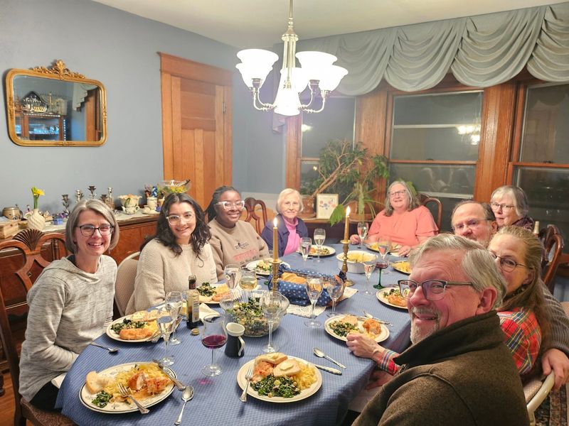 Justice Marbury and Marili Vaca attended a 19th Ward Community Association candlelight dinner hosted by Howard and Amy Ressel. The annual potlucks have brought friends and neighbors together for over 35 years.