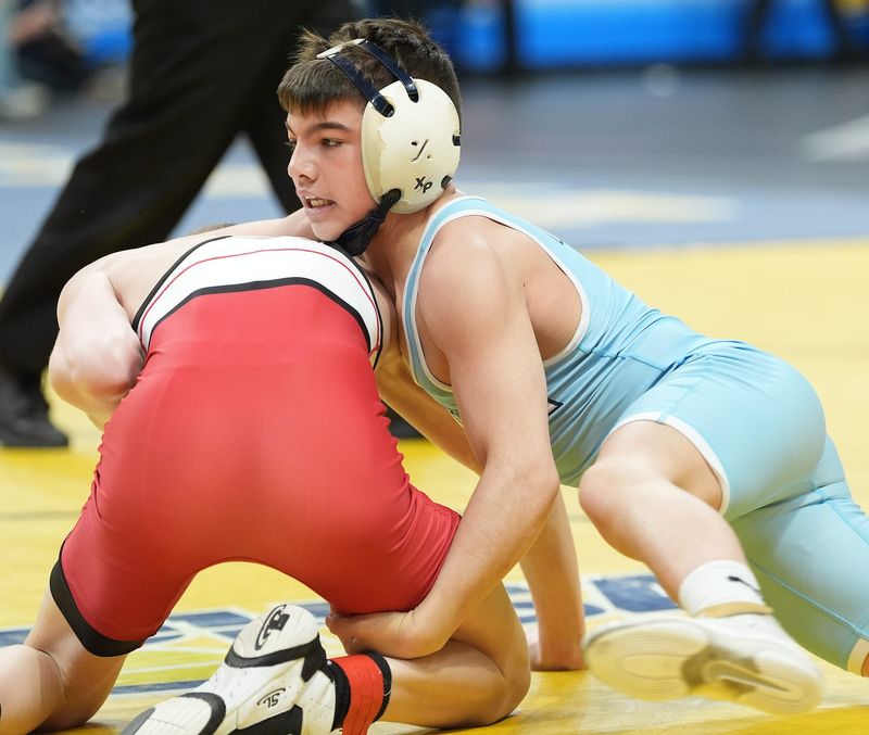 Westlake’s Marcarlo Mannello wrestles Tanner Catrabone from St. Francis in the 101-pound semifinal at the NYSPHSAA Boys Wrestling Championships at MVP Arena in Albany on Saturday, March 1, 2025.