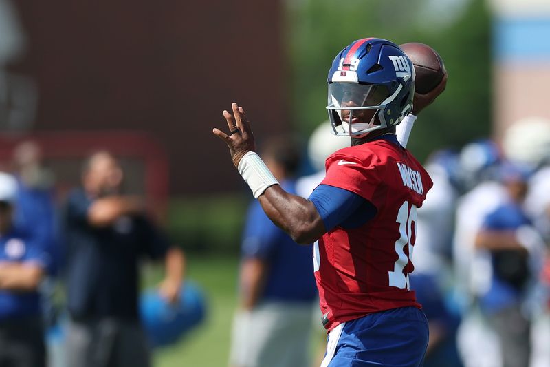 EAST RUTHERFORD, NEW JERSEY - JULY 24: Jameis Winston #19 of the New York Giants looks to pass the ball during training camp at Quest Diagnostics Training Center on July 24, 2025 in East Rutherford, New Jersey. (Photo by Ishika Samant/Getty Images)