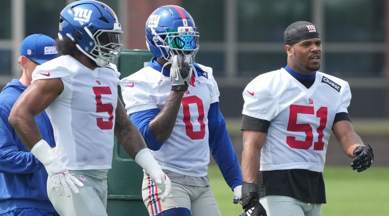 East Rutherford, NJ -- June 5, 2025 -- Linebackers, , Kayvon Thibodeaux, Brian Burns and Abdul Carter as the New York Giants players participate in their 2025 OTAÃ•s at the Quest Diagnostic Giants Training Center in East Rutherford.