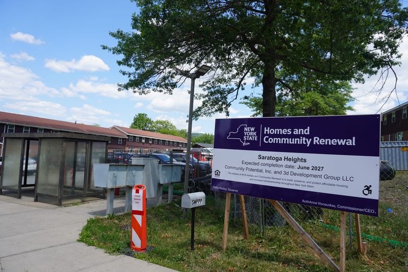 A housing project will renovate the Saratoga Heights low-income housing complex on Binghamton's Southside East neighborhood.