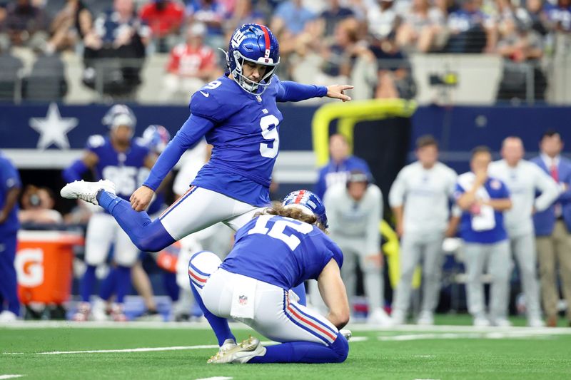 Sep 14, 2025; Arlington, Texas, USA; New York Giants place kicker Graham Gano (9) attempts a field goal against the Dallas Cowboys during the third quarter at AT&T Stadium. Mandatory Credit: Kevin Jairaj-Imagn Images
