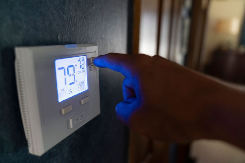 New Yorkers should be able to apply for Home Energy Assistance Program (HEAP) benefits soon, but the application delay may extend even longer as Gov. Kathy Hochul says the Trump administration has yet to release the necessary funds.