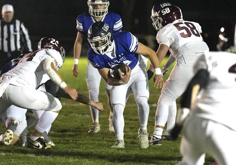 Dobbs Ferry fullback Killian O’Connor (24) with the carry during the Class C playoff against Valhalla.