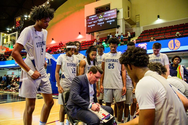Stepinac head coach Pat Massaroni talks to players during the William F. Plunkett Jr Christmas Classic at the Westchester County Center in White Plains, NY on Sunday, December 7, 2025. Stepinac defeated Thomas Jefferson 92-70.
