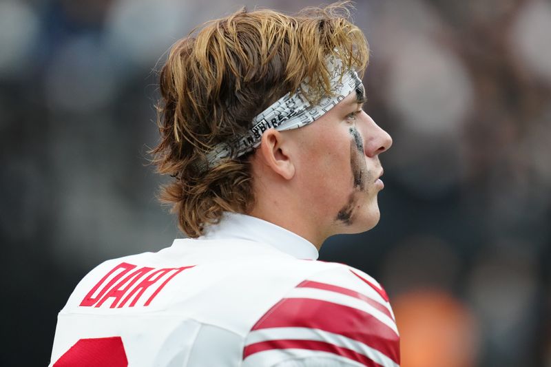 Dec 28, 2025; Paradise, Nevada, USA; New York Giants quarterback Jaxson Dart (6) looks on during the first quarter against the Las Vegas Raiders at Allegiant Stadium. Mandatory Credit: Stephen R. Sylvanie-Imagn Images