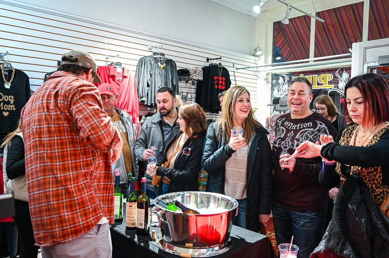 Cabin Fever takes place throughout Corning’s Gaffer District and features approximately 20 to 25 tasting stops hosted by participating local businesses.