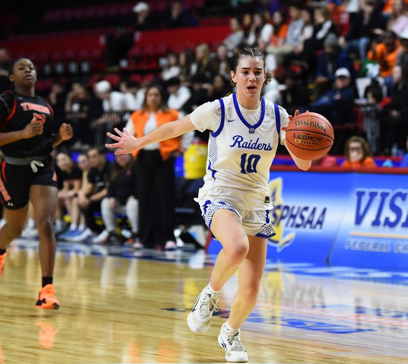 Horseheads beat Union-Endicott, 51-23, in the Section 4 Class AA girls basketball championship game March 8, 2026 at Visions Veterans Memorial Arena in Binghamton.