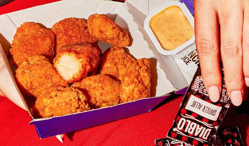 Diablo Dusted Crispy Chicken Nuggets will be available at Taco Bell in 5-piece and 10-piece orders.