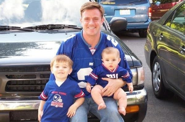 Paul Voelke with his children