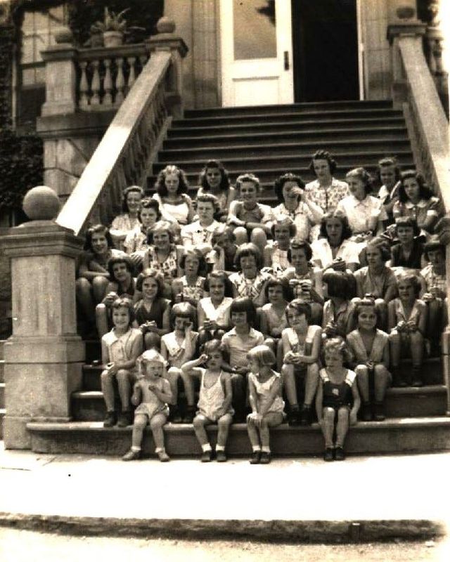 The "Davenport Girls" pictured in Bath, 1939.