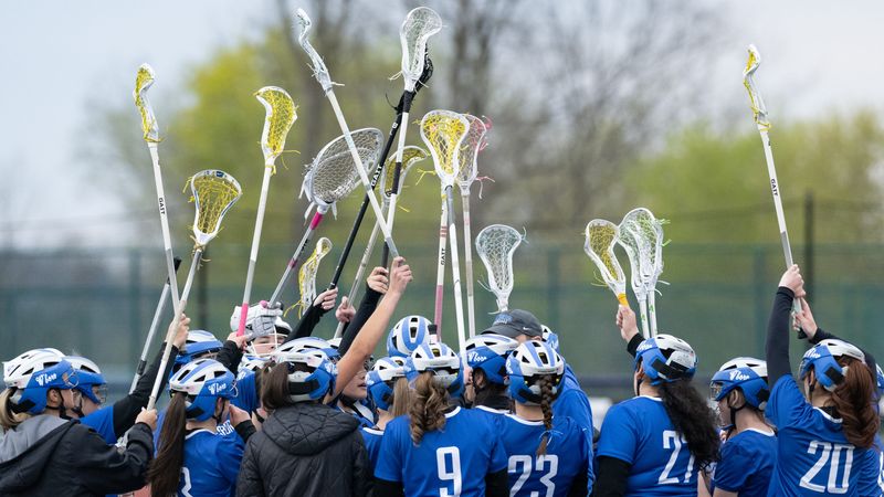 Whitesboro gets ready for the next quarter at Don Edick Field in New Hartford, NY on Tuesday, April 21, 2026.