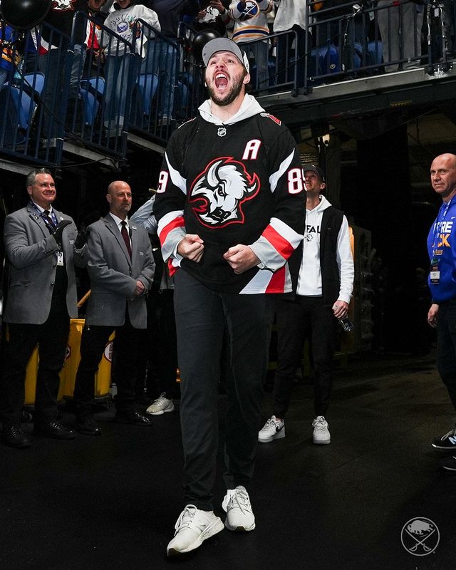 Buffalo Bills quarterback Josh Allen fires up the crowd at KeyBank Center before the Sabres playoff game on April 21, 2026.