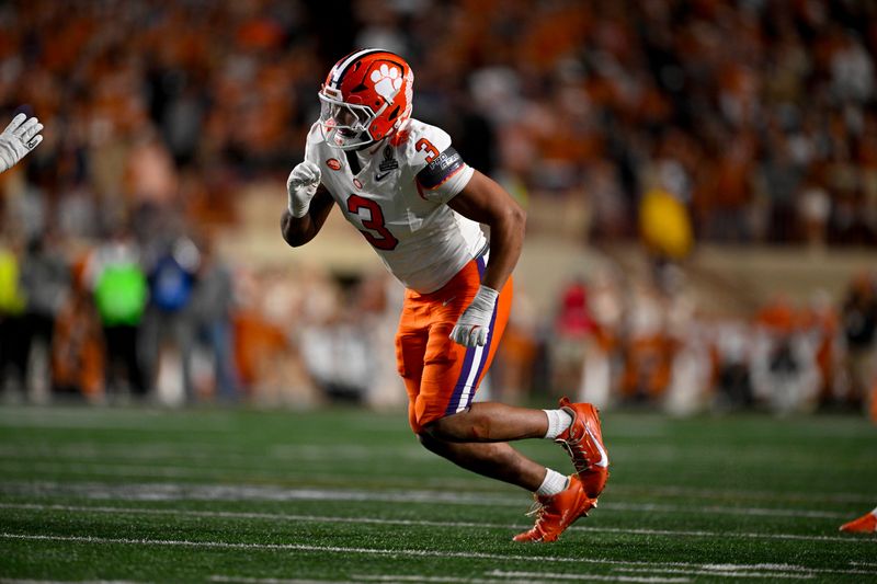 Dec 21, 2024; Austin, Texas, USA; Clemson Tigers defensive end T.J. Parker (3) in action during the game between the Texas Longhorns and the Clemson Tigers in the CFP National Playoff First Round at Darrell K Royal-Texas Memorial Stadium. Mandatory Credit: Jerome Miron-Imagn Images