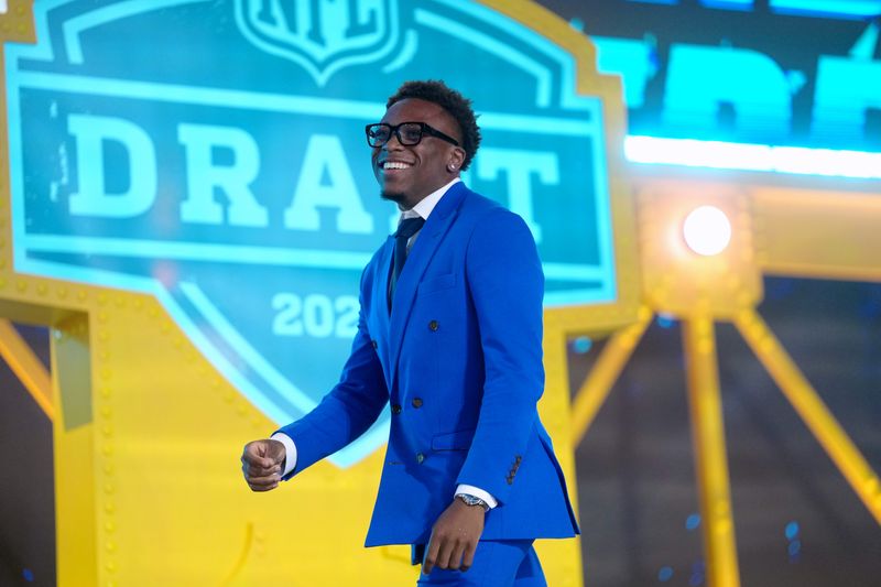 Apr 23, 2026; Pittsburgh, PA, USA; Tennessee Volunteers defensive back Colton Hood is introduced before the 2026 NFL Draft at Acrisure Stadium. Mandatory Credit: Kirby Lee-Imagn Images