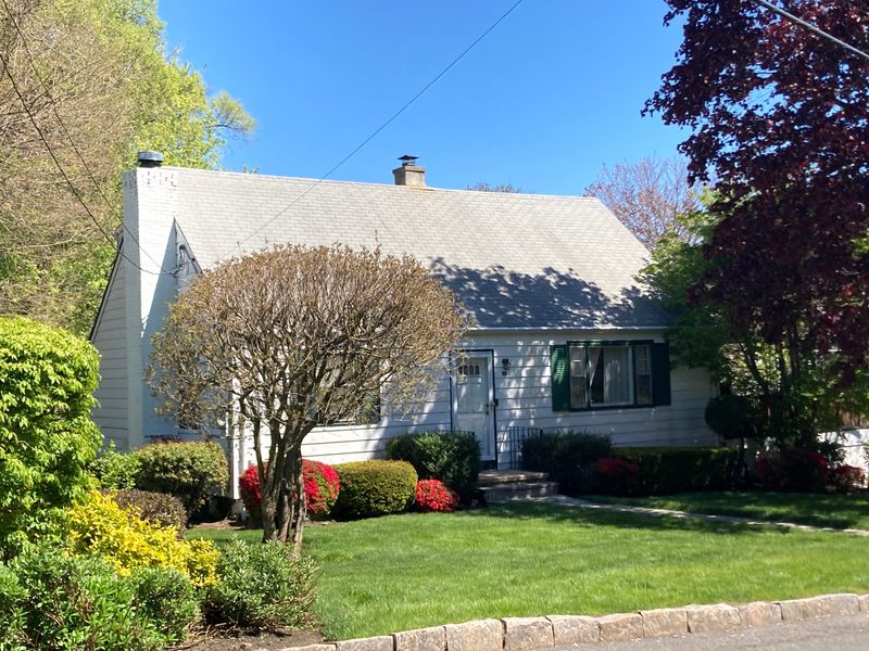 The house on Parkway Homes Road in Greenburgh where town police found the owner, his daughter and her son fatally shot in an apparent murder-suicide on April 30, 2026
