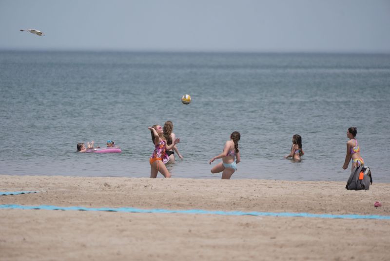 Temperatures are expected to be in the high 80 degrees in the Rochester area. Monroe county has extended the hours at Ontario Beach Park as well as at the spray park at Ontario Beach Park June 30th through July 2nd due to the high temperatures.