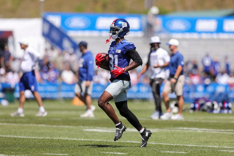 Jul 30, 2026; White Sulphur Springs, WV, USA; New York Giants wide receiver Beaux Collins (81) catches a pass during training camp at The Greenbrier Resort Sports Performance Center. Mandatory Credit: Ben Queen-Imagn Images