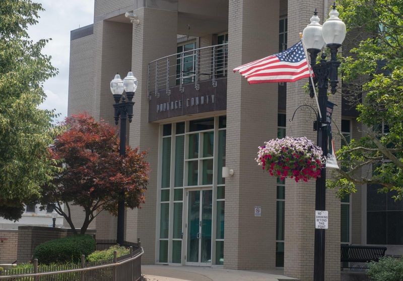 Portage County Courthouse 203 W Main St, Ravenna, OH 44266