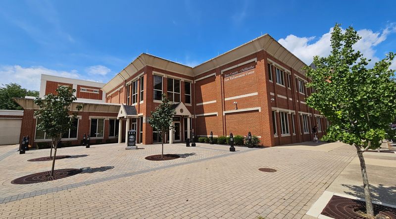 The Ross County-Chillicothe Law Enforcement Center houses the Ross County Jail, the Ross County Sheriff's Office and the Chillicothe Police Department.