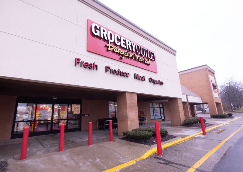The West Olentangy Grocery Outlet will open July 10 on Bethel Road.