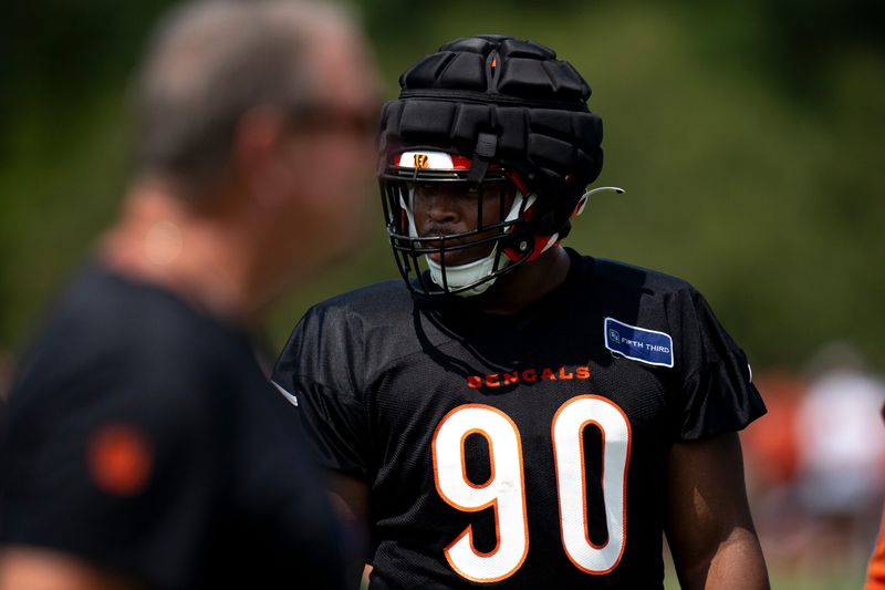 Cincinnati Bengals defensive tackle Kris Jenkins Jr. (90) looks on during Cincinnati Bengals training camp in Cincinnati on Friday, July 26, 2024.