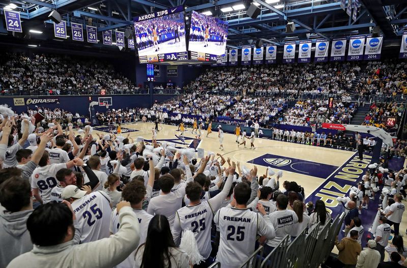 The JAR was sold out for the Wagon Wheel Rivalry between the Akron Zips and the Kent State Golden Flashes on Friday, Feb. 28, 2025, in Akron, Ohio.