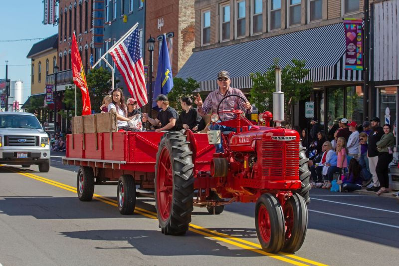 Fremont's Memorial Day Parade was held on May 26, 2025 and will be May 25, 2026.