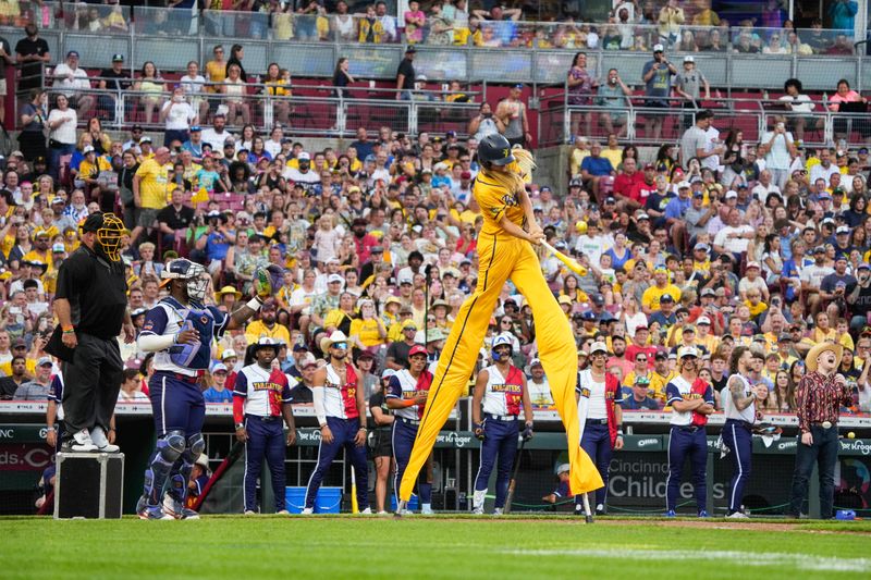 The Savannah Bananas return to Great American Ball Park for a three-night stint June 19-21.