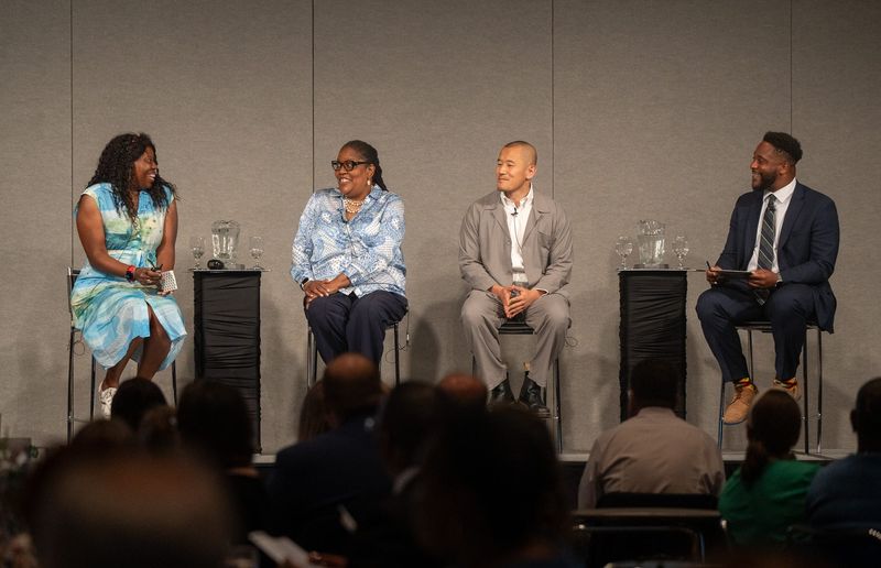 Moderator Liz Ogbu, Designer + Social Justice Activist; Esther Thomas, director of diversity, equity, and inclusion
City of Akron; Siqi Zhu, director of planning & urban technology at Sasaki; and Mordecai Cargill, co-founder and creative director ThirdSpace Action Lab. Akron Round Table event on Reimagine Akron, After the Innerbelt on June 26.