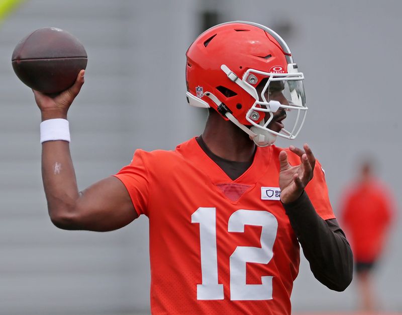 Browns quarterback Shedeur Sanders throws during training camp, Friday, July 25, 2025, in Berea.