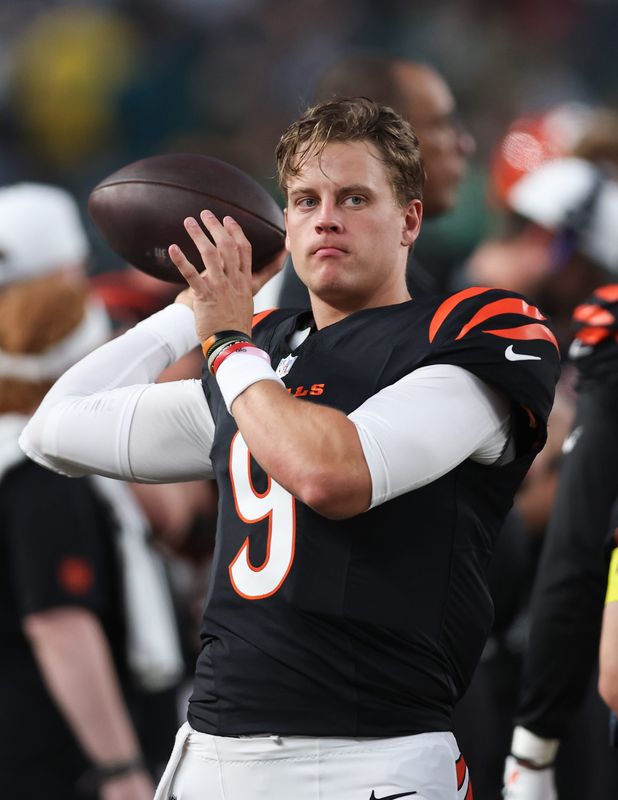 Aug 7, 2025; Philadelphia, Pennsylvania, USA; Cincinnati Bengals quarterback Joe Burrow (9) was up on the sideline during the first quarter against the Philadelphia Eagles at Lincoln Financial Field.