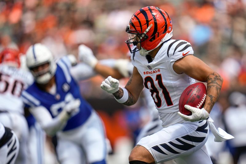 Cincinnati Bengals wide receiver Jermaine Burton (81) returns a kick off in the first quarter of the NFL Preseason Week 3 game between the Cincinnati Bengals and the Indianapolis Colts at Paycor Stadium in Cincinnati on Saturday, Aug. 23, 2025. The Colts led 24-7 at halftime.