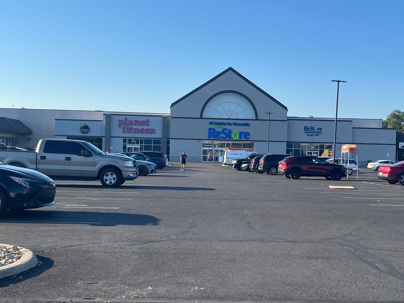 Habitat for Humanity MidOhio is opening its fourth ReStore location on Roberts Road in Hilliard. The nonprofit home improvement store has discounted prices on furniture, appliances, building materials, home goods and more.