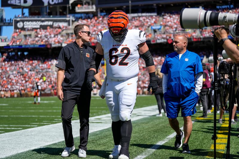 Cincinnati Bengals guard Lucas Patrick goes to the locker room with a calf injury