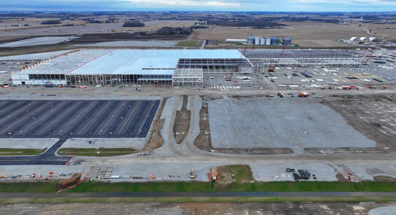 The partnership between Honda and LG Energy Solution to build a $4 billion battery manufacturing facility in Fayette County remains strong, local officials say, despite a stinging setback on plans to produce EVs in Ohio.