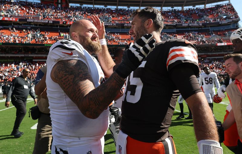 Cincinnati Bengals guard Dalton Risner and Cleveland Browns quarterback Joe Flacco