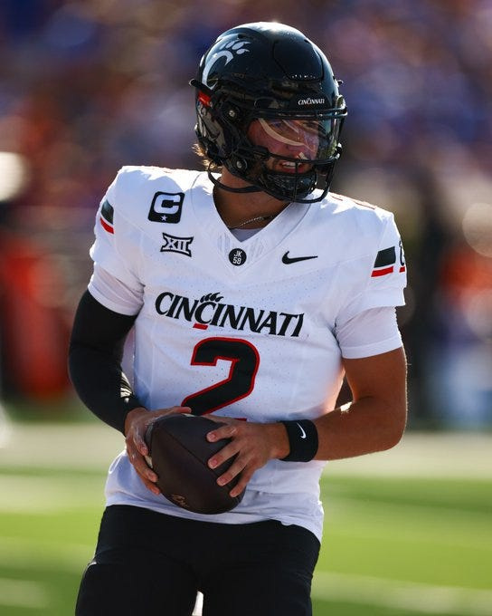 Brendan Sorsby is back to pass for the Cincinnati Bearcats at Kansas Sept. 27..