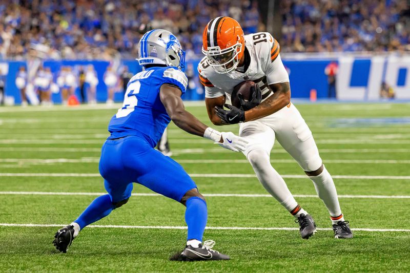 Cleveland Browns wide receiver Cedric Tillman (19) prepares for a hit by Detroit Lions cornerback Terrion Arnold (6) on Sept. 28, 2025, in Detroit, Michigan.