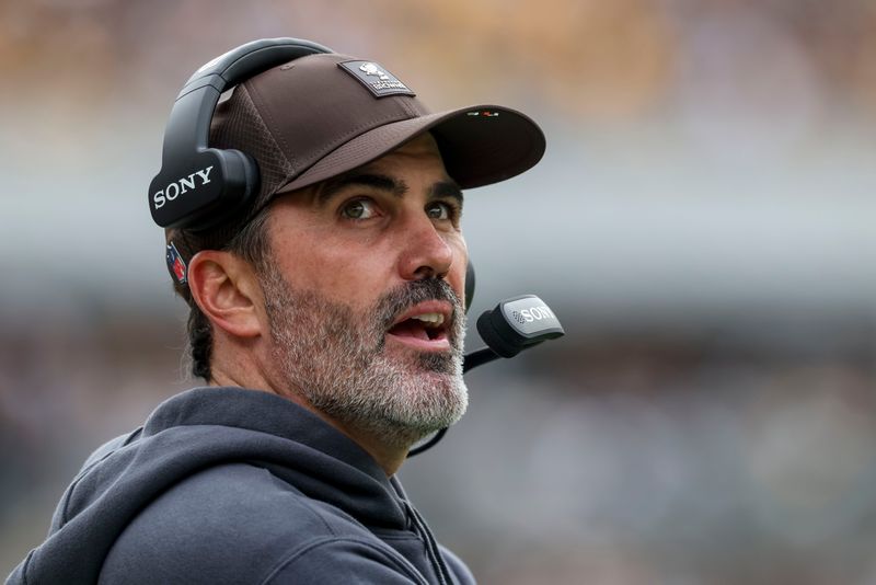 Oct 12, 2025; Pittsburgh, Pennsylvania, USA; Cleveland Browns head coach Kevin Stefanski during the second quarter at Acrisure Stadium. Mandatory Credit: Charles LeClaire-Imagn Images