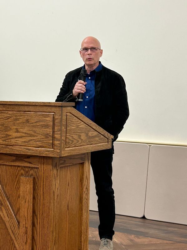 Quantum CEO Dale James Hobbie talks to Norton residents about a proposed data center in the community.
